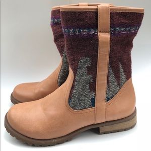 Skechers Aztec Tribal Ankle Zipper Boots Size 8.5